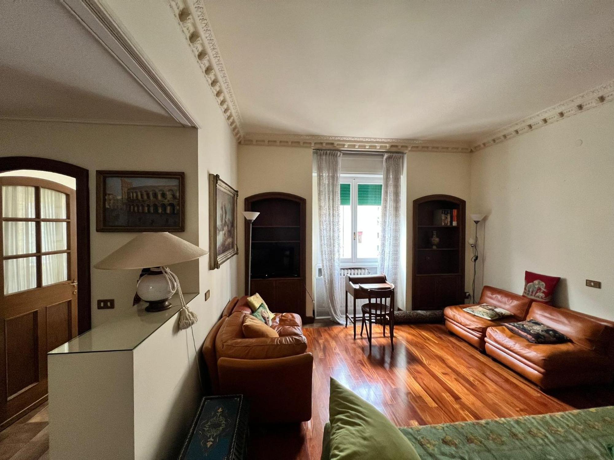 Appartement Dimora Degli Scaligeri à Vérone Extérieur photo